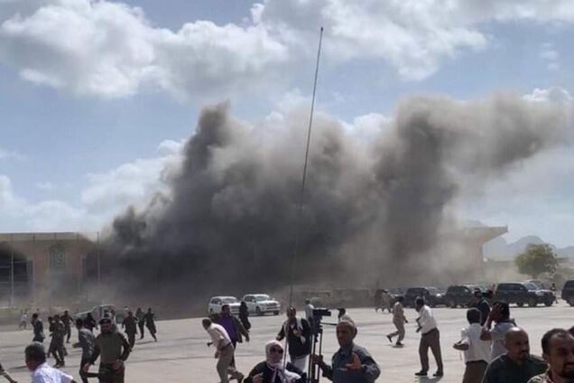 В Йемене устроили двойной теракт: погибли десятки человек. Фото и видео