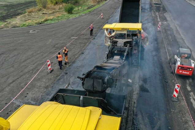 Ремонт доріг в Україні