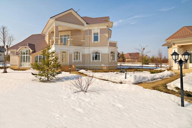 Тело парня обнаружили в коттеджном поселке 'Бенилюкс'