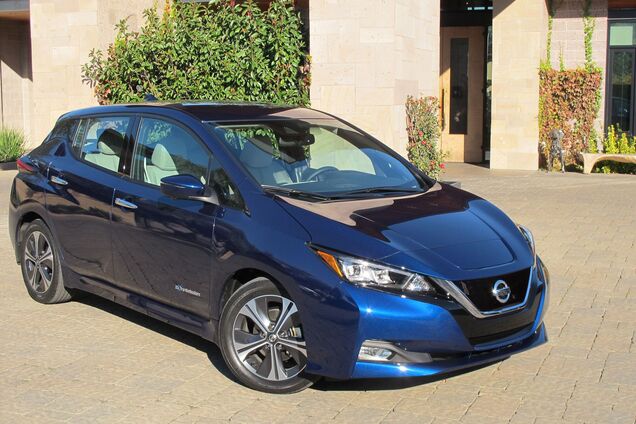 Новий Nissan Leaf 'розсипався' вже на 100 000 км пробігу: власниця поділилася досвідом