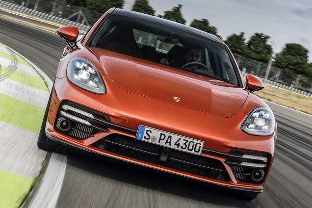 Porsche намерена использовать на моделях с ДВС метанол