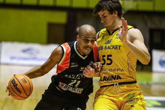 Киев-Баскет - Черкаськи Мавпы