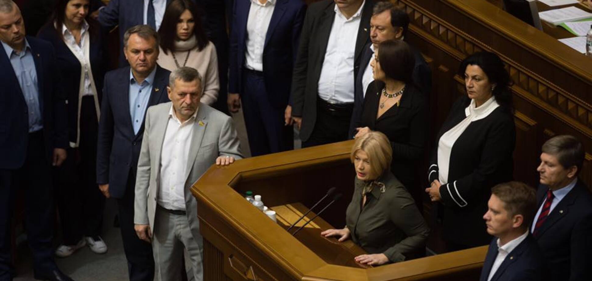 Партія Порошенка стала лідером за відвідуваністю Ради