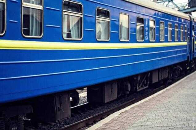 Украина полностью закрыла железнодорожное сообщение со Словакией
