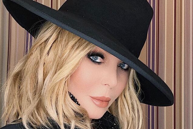 'Закохалася в тебе знову': Білик розбурхала відвертим фото з чоловіком