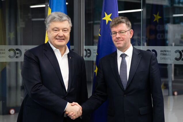 Петро Порошенко провів зустріч із послом Литви в Україні Марюсом Януконісом