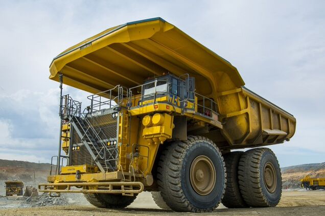 В Англии создали гигантский самосвал, которому не нужен бензин или дизтопливо