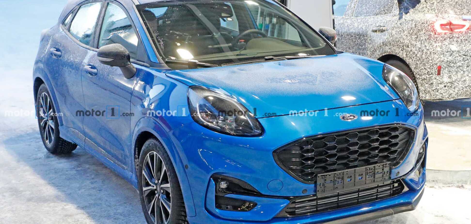 Новий спортивний кросовер Ford попався без камуфляжу