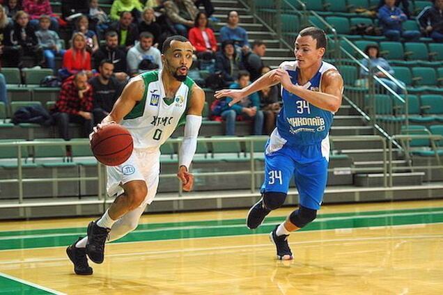 'Химик' в драматичном матче Суперлиги обыграл 'Николаев'