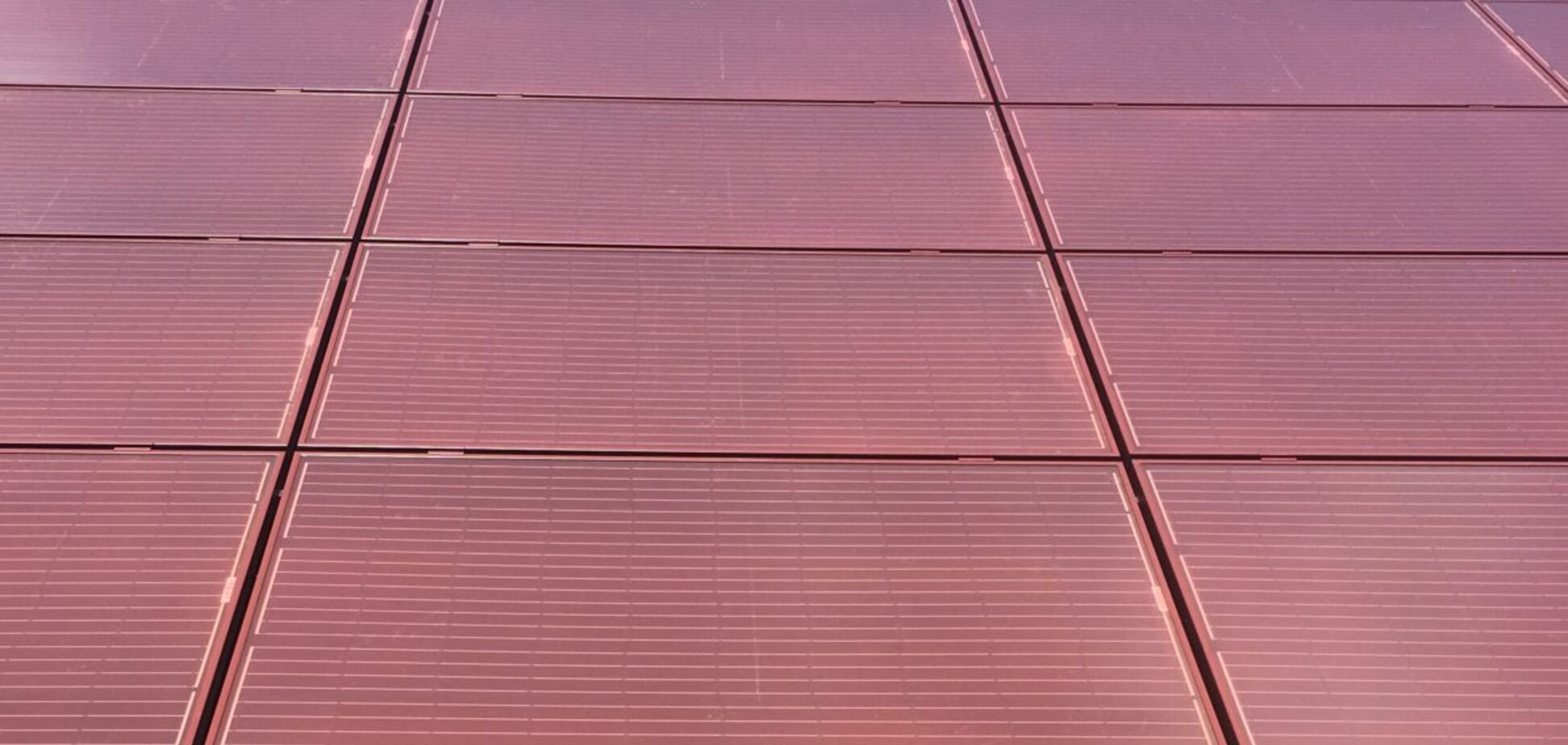 В Италии создали необычные разноцветные панели: как это выглядит