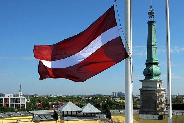 У Латвії терміново розпустили Ризьку думу: суть скандалу