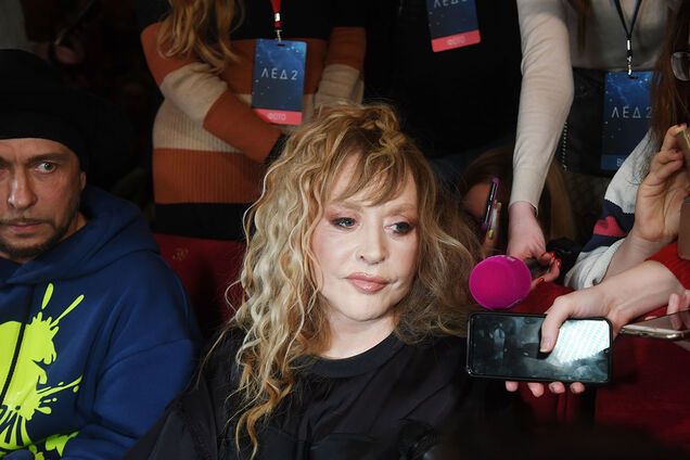 Не шевелится губа: Пугачева взбудоражила сеть внешним видом после неудачной пластики