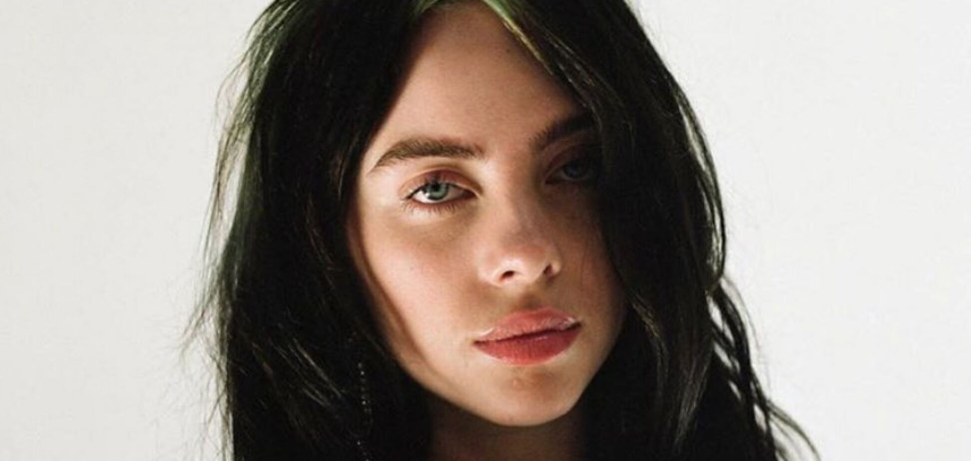 'Мурашки по шкірі': Біллі Айліш підкорила мережу піснею до фільму про Джеймса Бонда