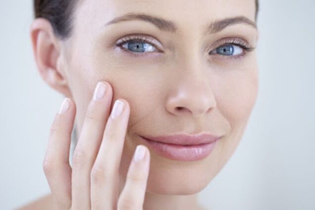 Як прибрати набряк очей за 10 хвилин: топ-5 ефективних способів