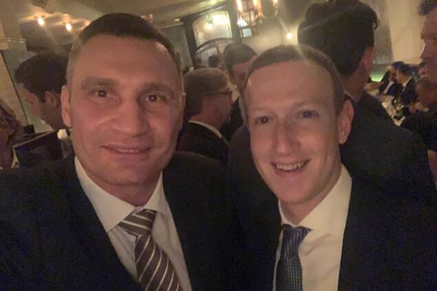 Кличко зробив селфі з Цукербергом і викликав ажіотаж. Фото