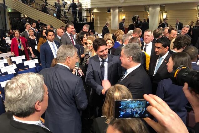 "Альтернативы "Минску" нет!" Порошенко в Мюнхене призвал защитить Украину