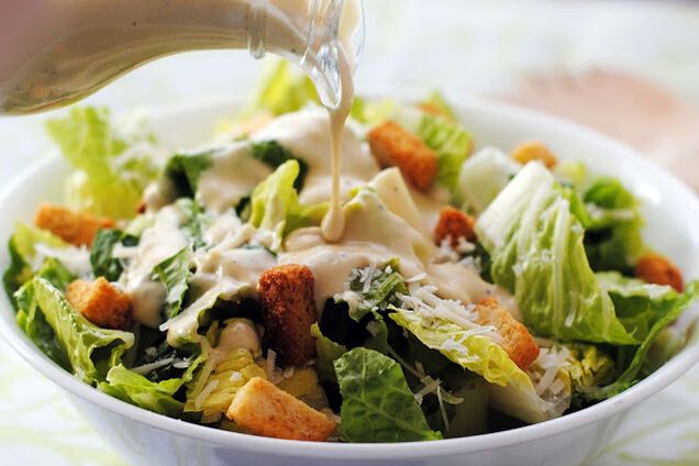 Найсмачніший 'Цезар': як приготувати салат правильно