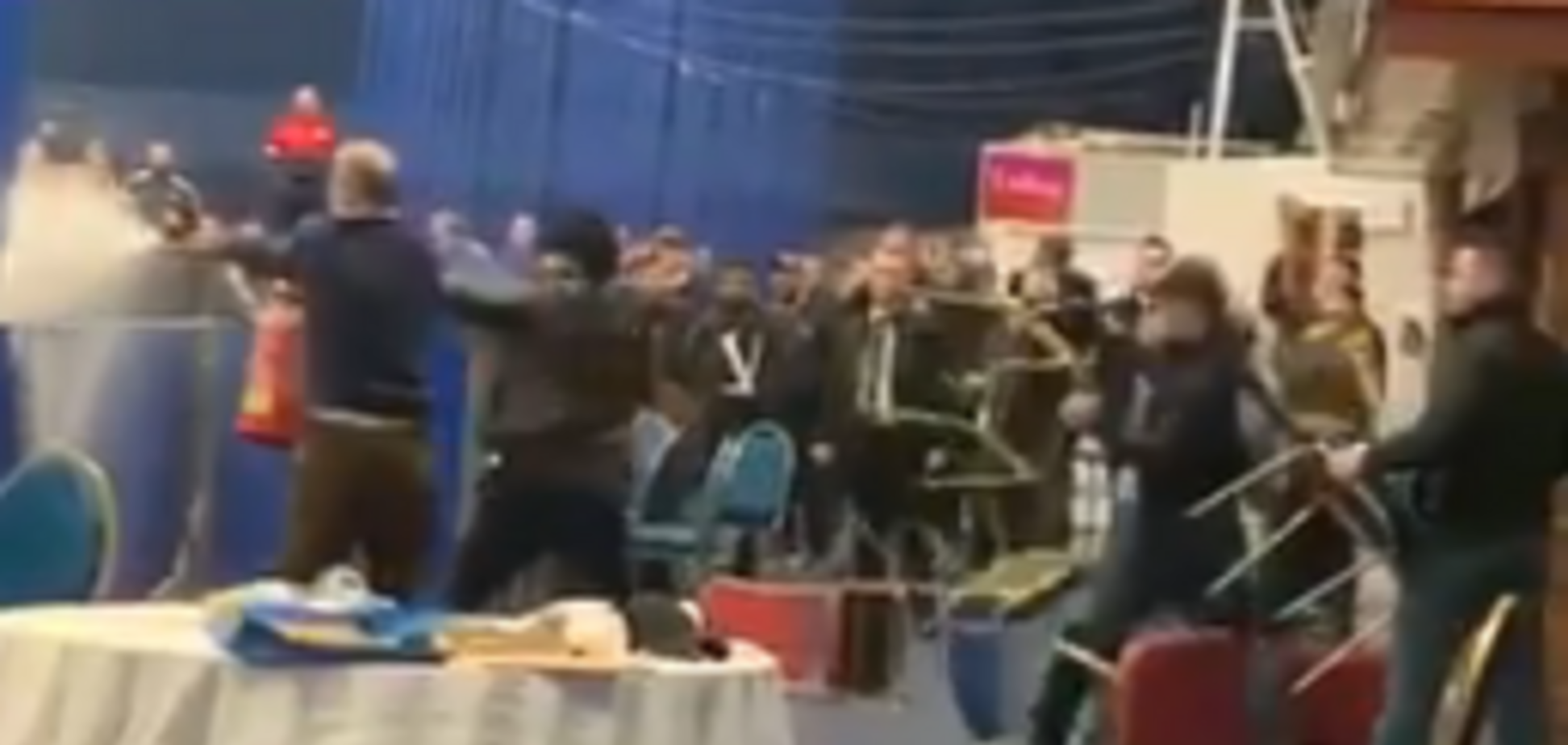 Бійня на чемпіонаті з боксу серед юнаків в Ковентрі