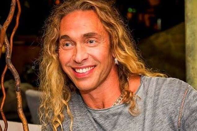 'Тільки порнографія на думці!' Чоловік Корольової повністю роздягнувся на камеру