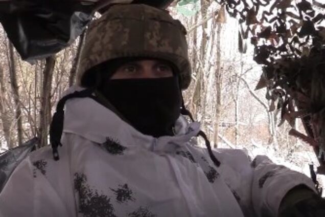 "Стріляють близько, бояться своїх зачепити!" Військові з передової розповіли про атаки терористів на Донбасі