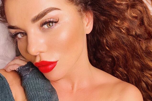 Седокова выставила напоказ большую грудь: горячее фото