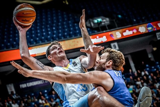 Артем Пустовой