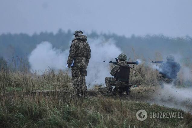 Війна не закінчена: Фельгенгауер розшифрував послання Кремля Зеленському