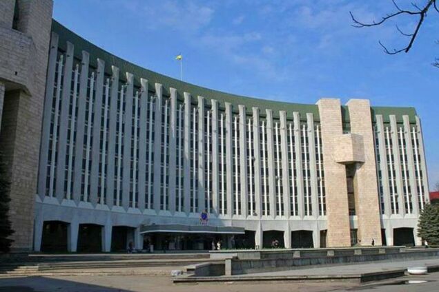 В Днепре напали на чиновника горсовета: подробности