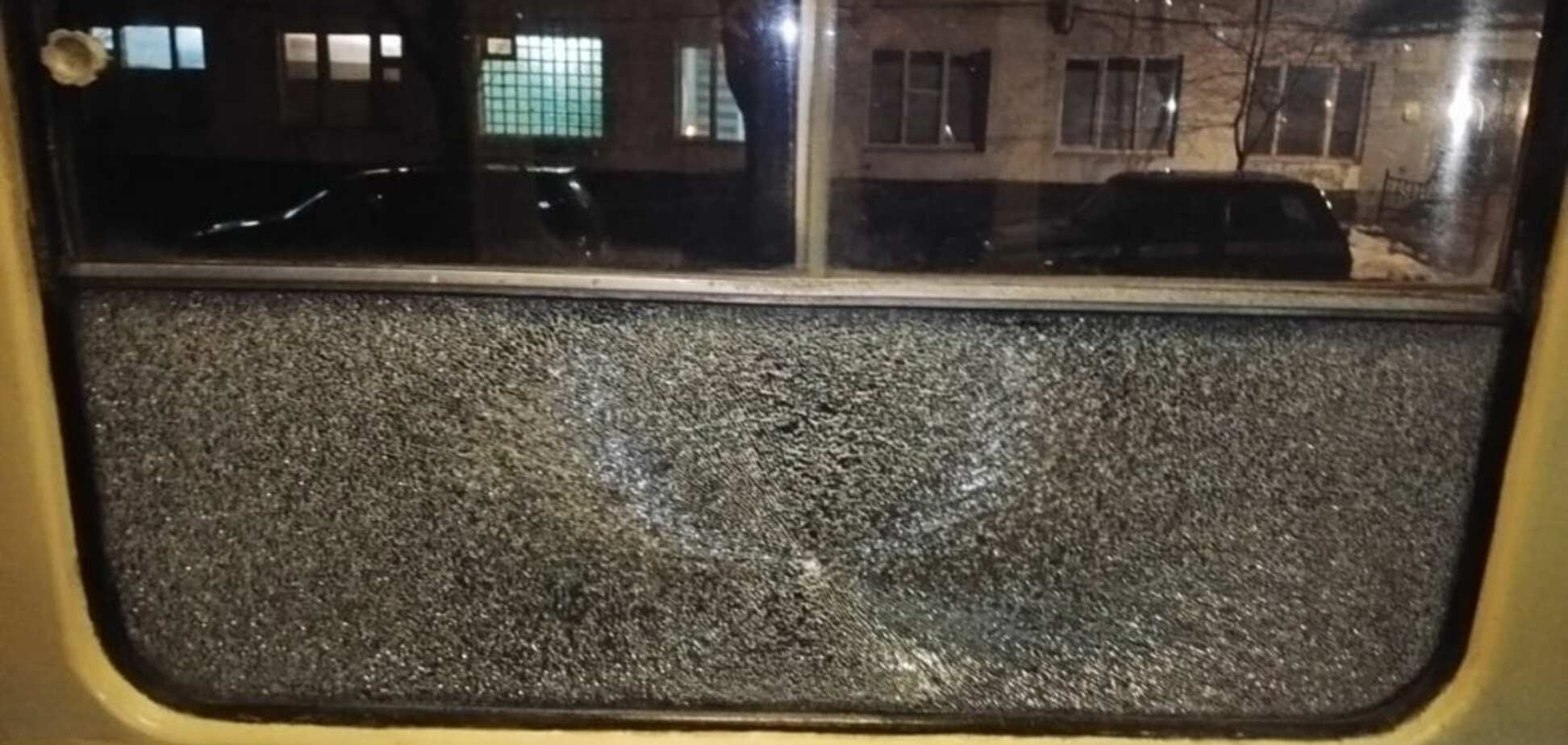 У Дніпрі обстріляли трамвай з пасажирами: подробиці НП