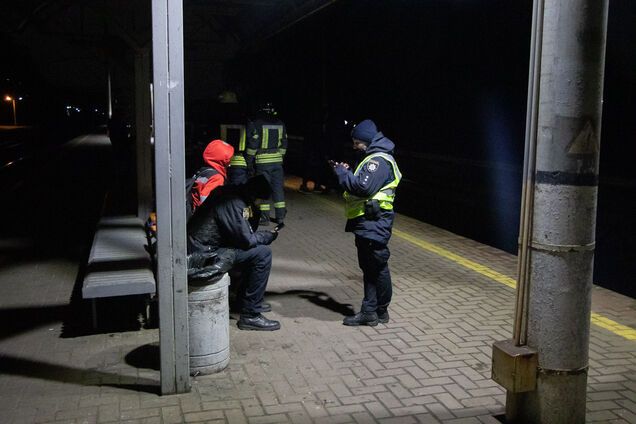 В Киеве на Караваевых дачах нашли тело в разорванной куртке