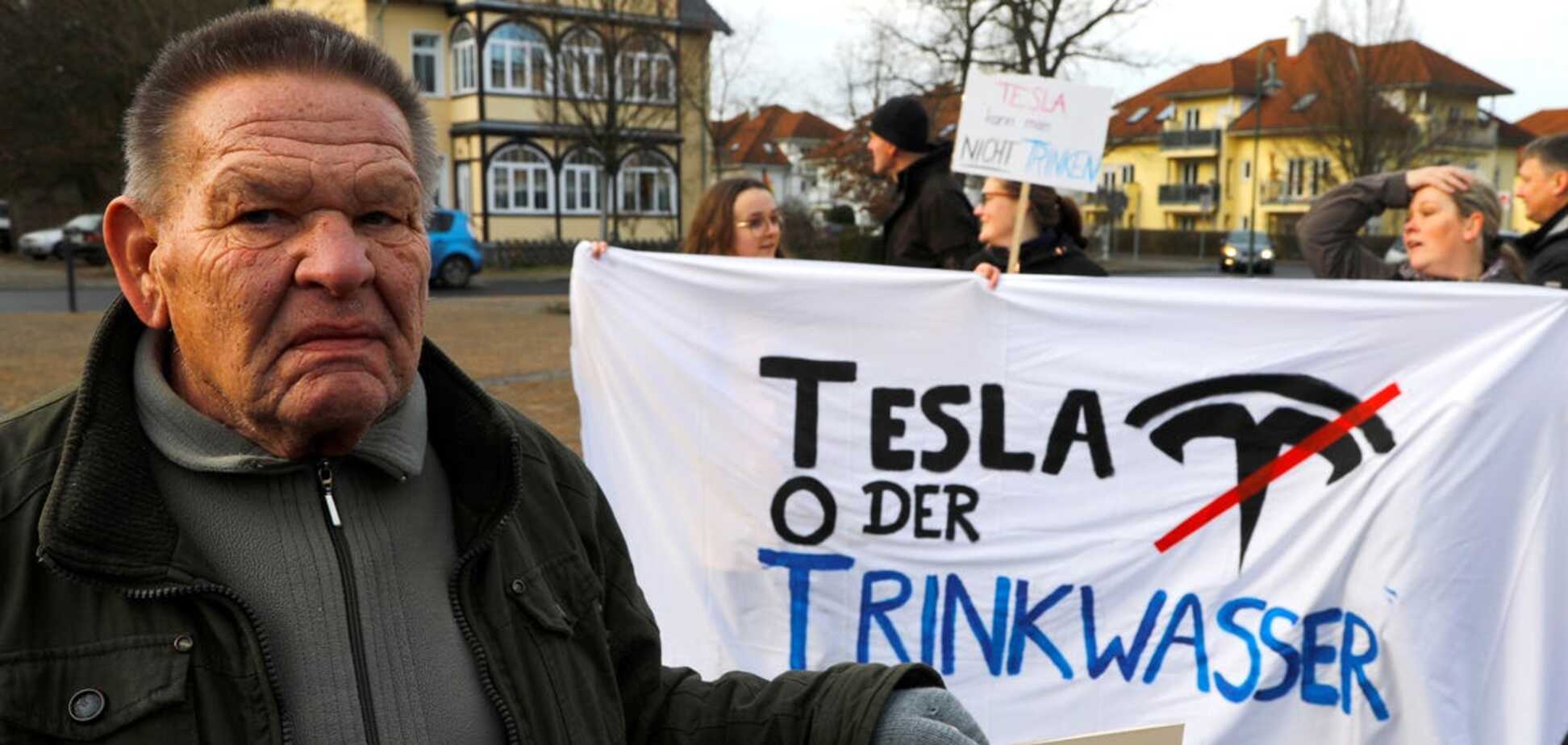 Правительство Германии вмешалось в скандал из-за создания фабрики Tesla