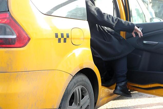 Черкасские коммунальщики хотят спустить сотни тысяч из бюджета на такси