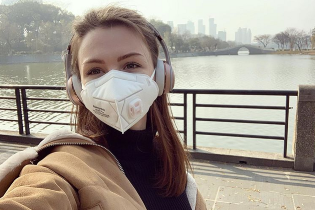 'Вони знущалися з мене!' Українка жахнула розповіддю про евакуацію з Китаю