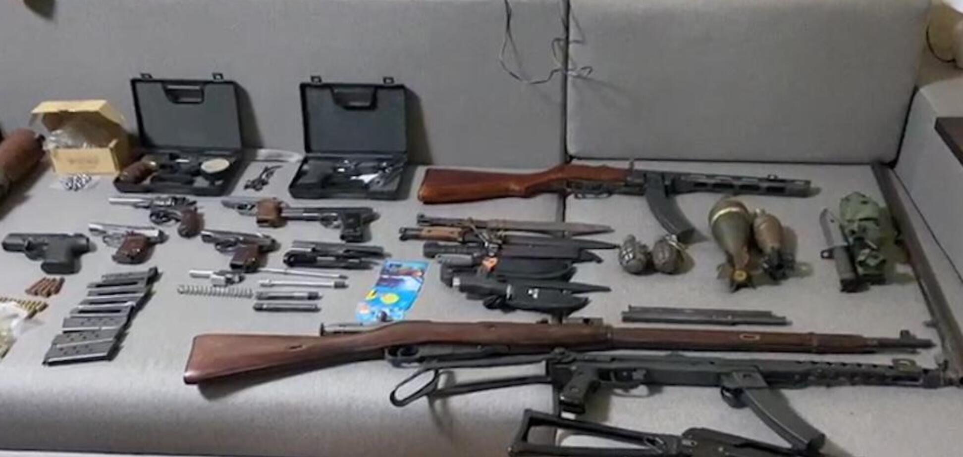 В Одессе нашли огромный склад оружия из Донбасса
