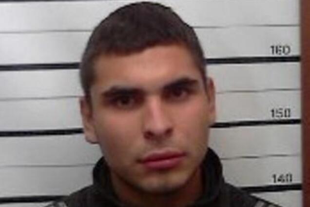 На Дніпропетровщині розшукують небезпечного злочинця: фото