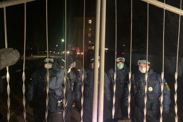 'Стирчать вуха': Аваков натякнув, хто стоїть за бійнею в Нових Санжарах