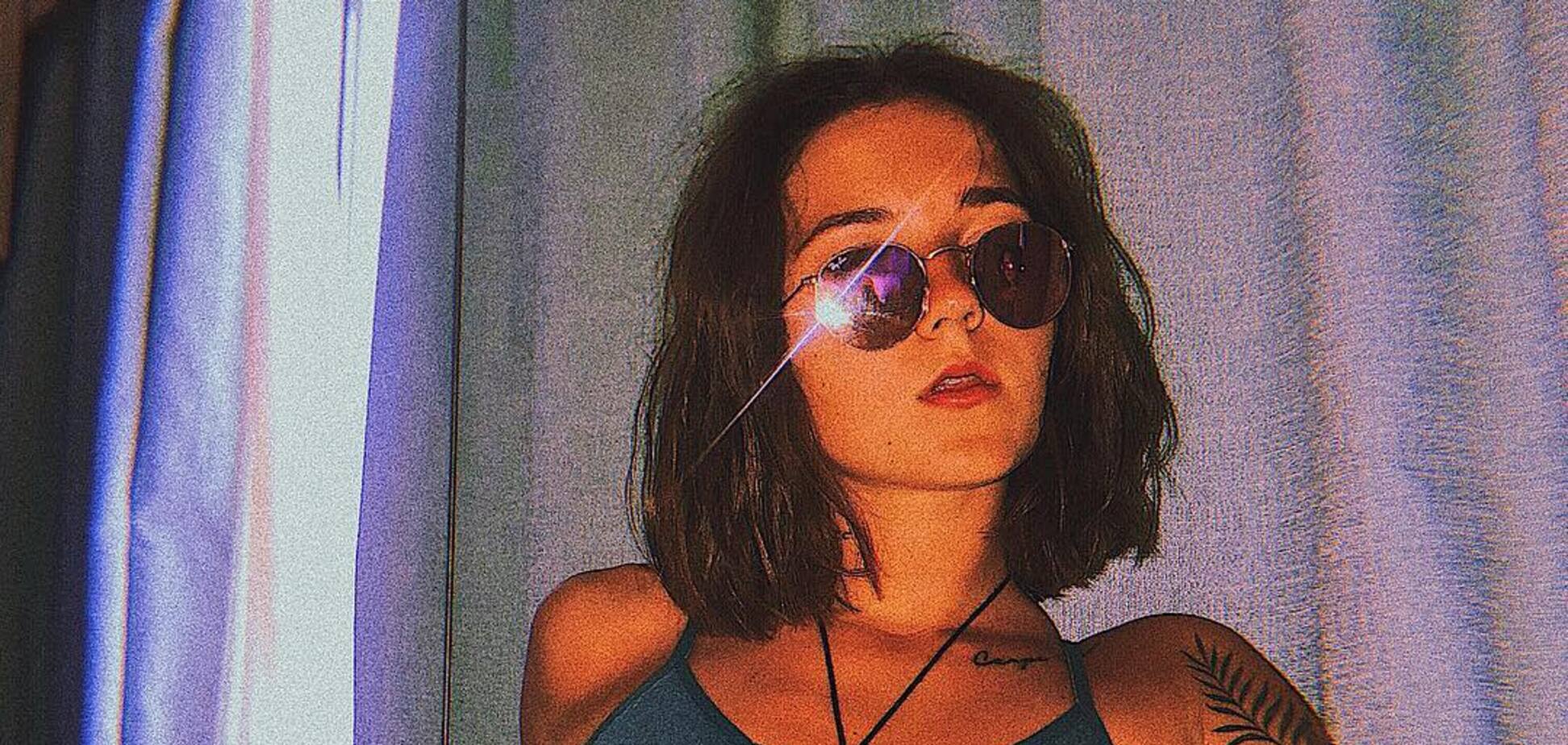 Приемная дочь Потапа показала грудь в прозрачном белье: пикантное фото