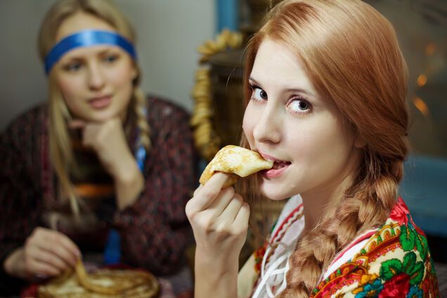 Гадания на Масленицу: как гадать на блинах на богатство, любовь, детей и другие
