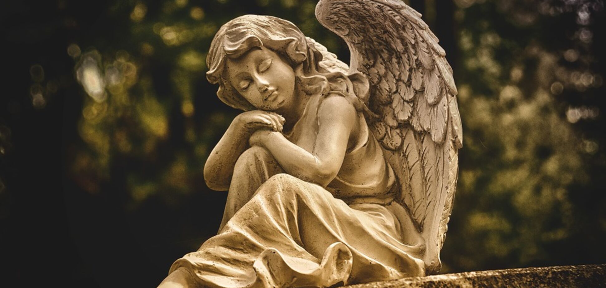 День ангела Алексея: душевные открытки и видео с именинами Леше