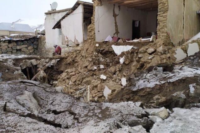 Туреччину сколихнув потужний землетрус: загинули діти