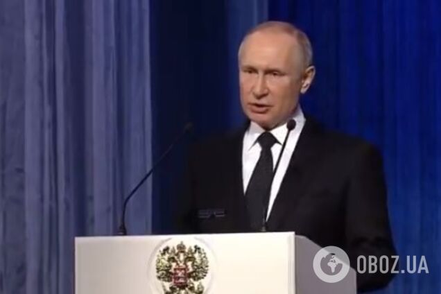 "Брехливе створіння!" Путін розлютив росіян заявою про війну. Відео
