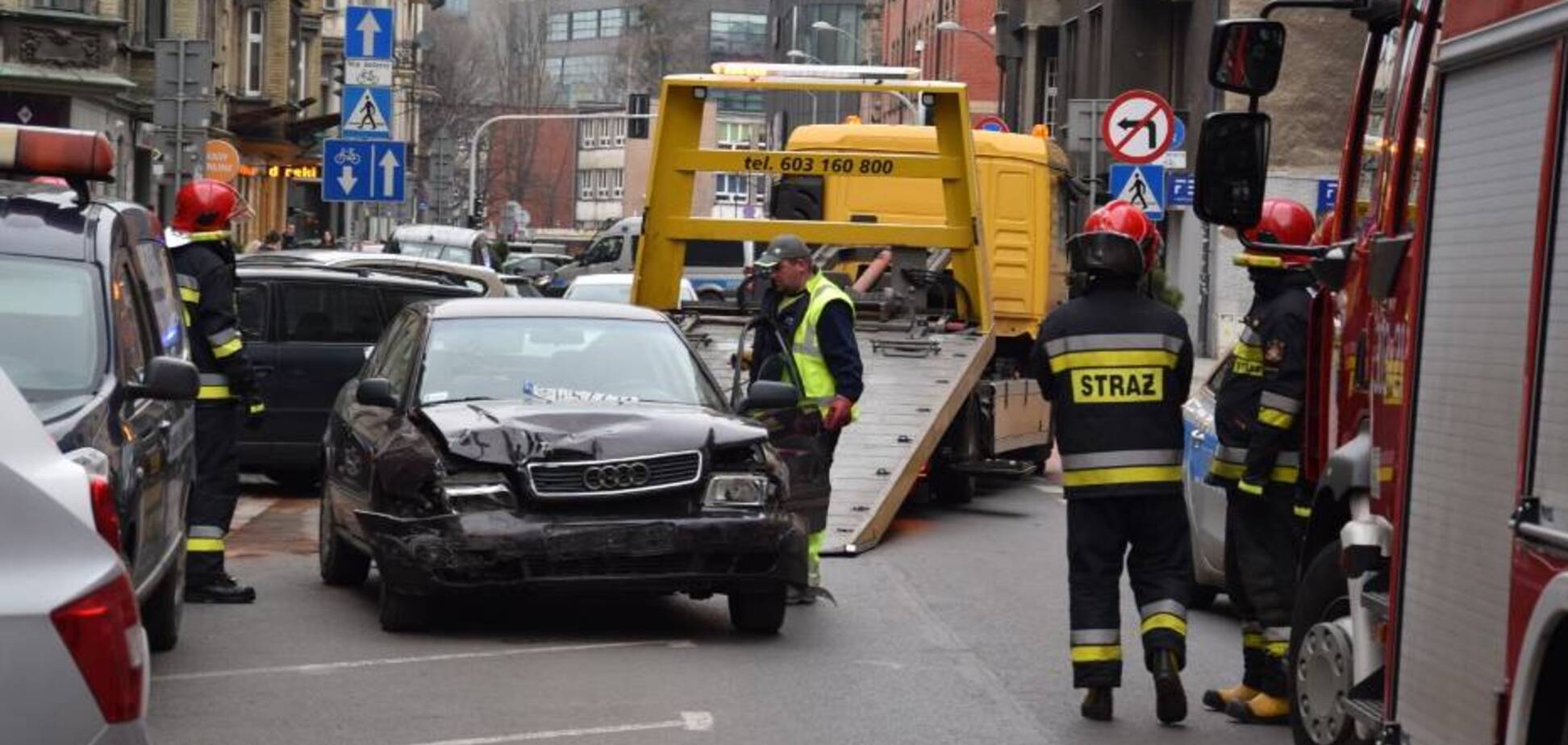 В Польше пьяный украинец протаранил 8 авто. Фото