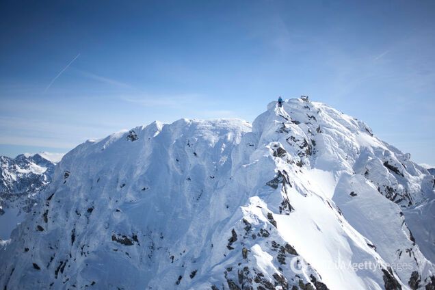У Карпатах випало відразу 1,5 метра снігу. Опубліковані фото