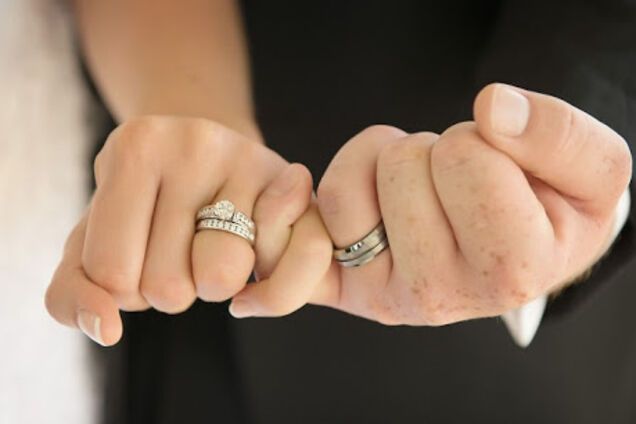 Как в Днепре зарегистрировать брак за сутки и сколько это стоит