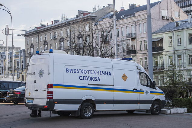 В Киеве 'заминировали' Дворец Спорта и Кассационный суд