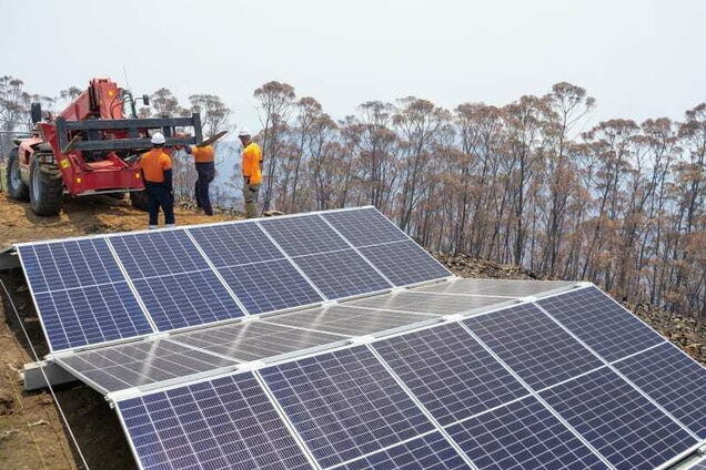 Мільярдер з США закупив сонячних панелей на $12 млн: у чому причина