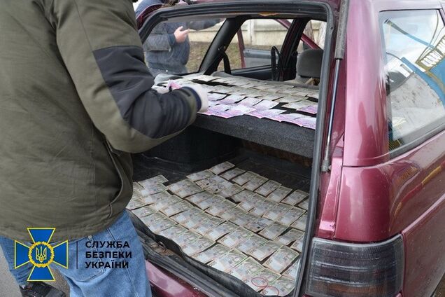 В Івано-Франківську посадовець погорів на хабарі за продаж будматеріалів