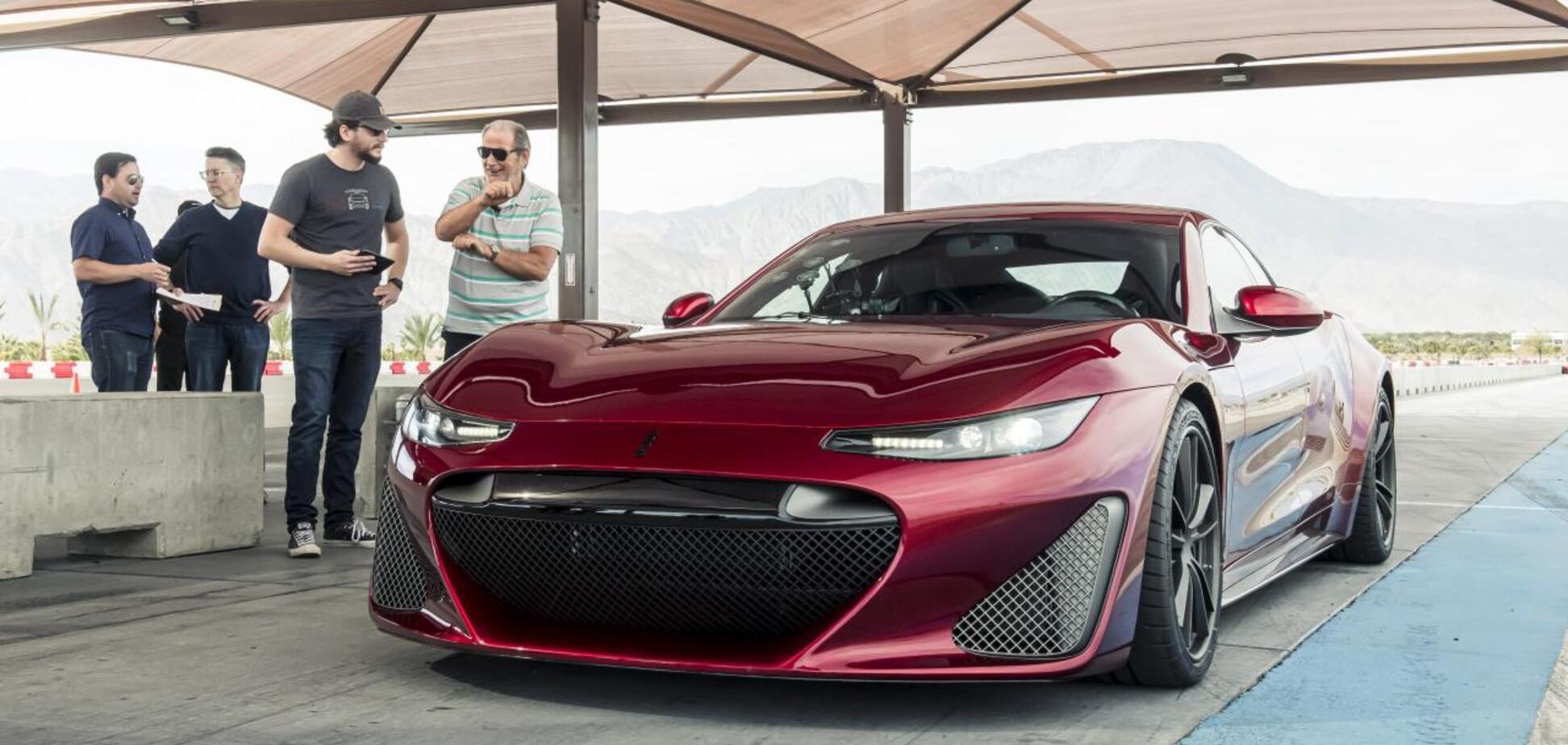 В США показали электрический суперкар с четырьмя двигателями