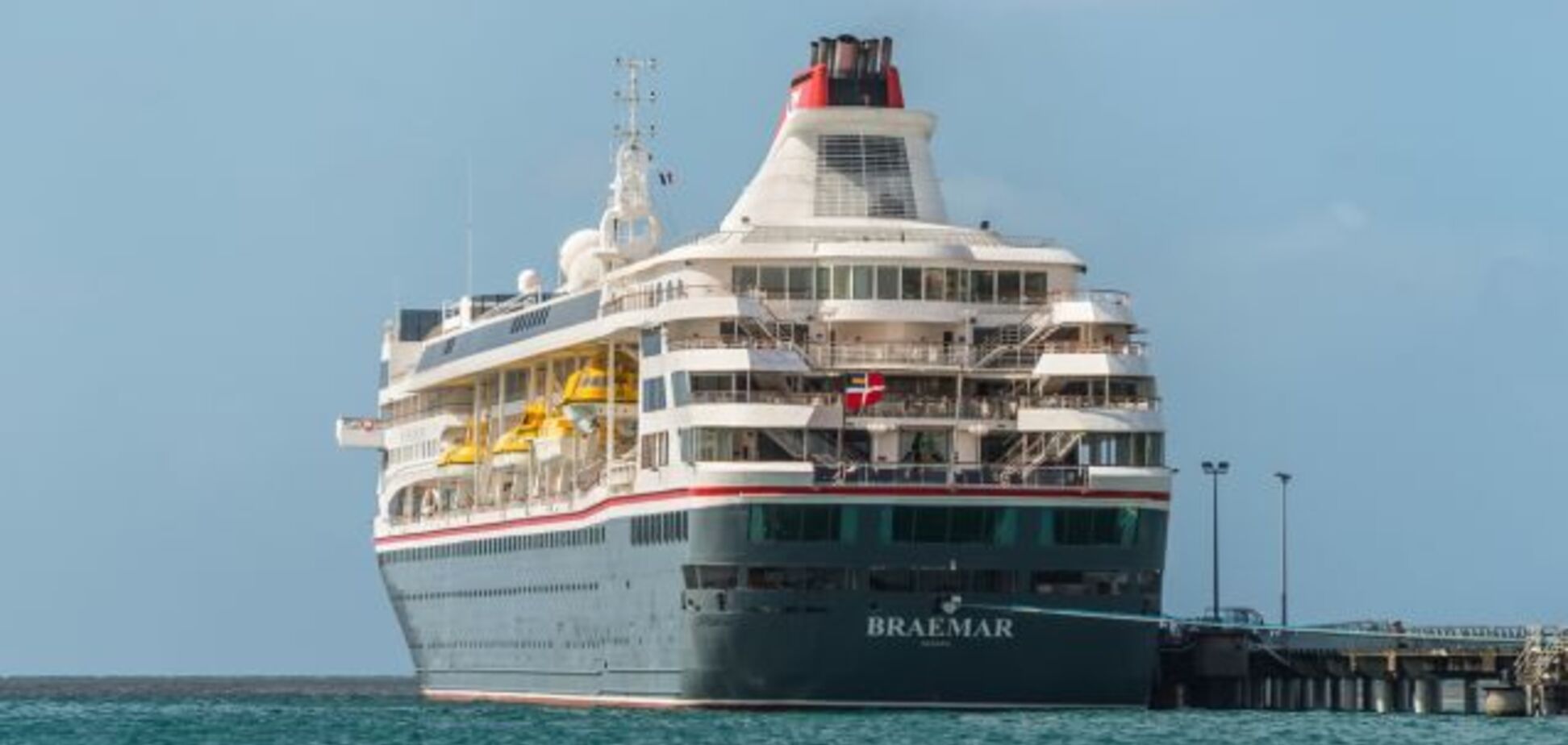 Домінікана через коронавірус відмовилася приймати пасажирський корабель Braemar