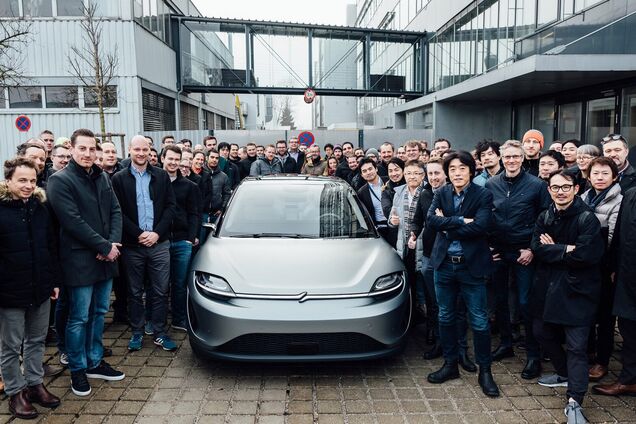 Электрический седан Sony торжественно выехал на дороги